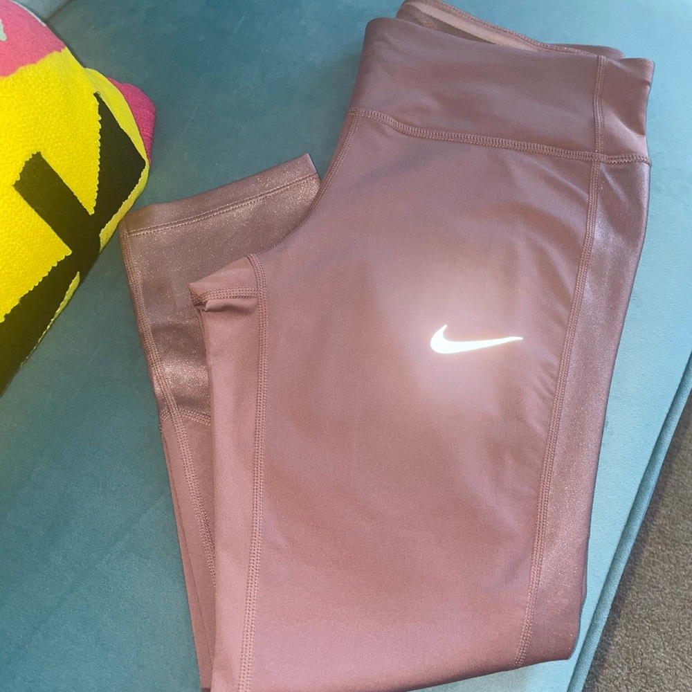 Nike Cropped Tights